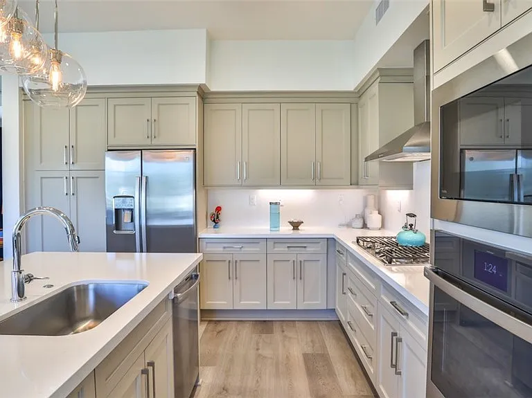 1207 Doheny Way — Photo 14