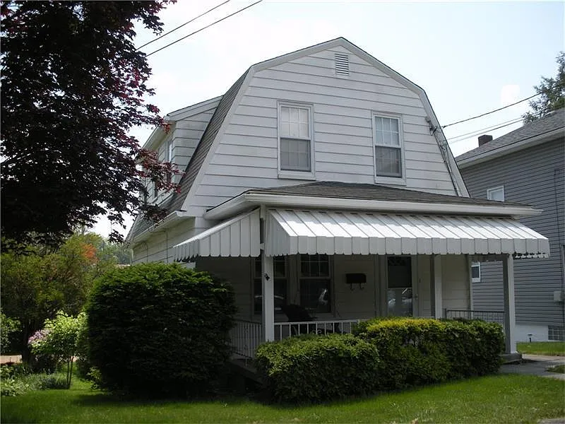 4011 Davis Ave photo 1
