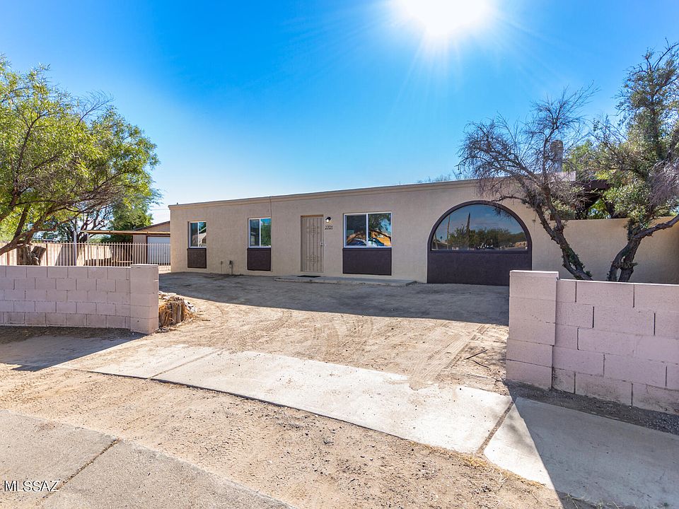 1st image of 2701 W Dorado Cir