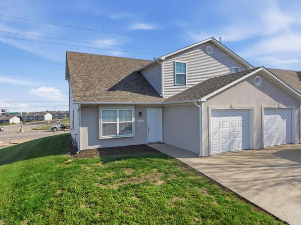 2401 Northampton Dr, Columbia, MO 65201