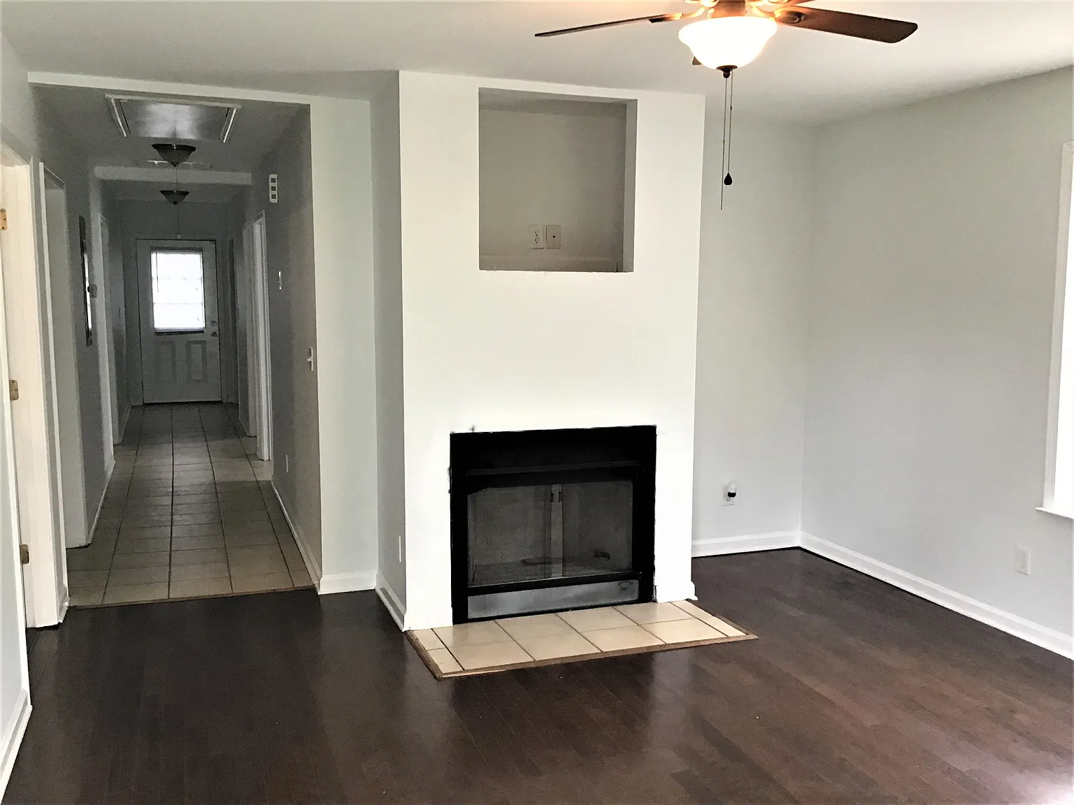 Charming 3 Bedroom near Airport and Virgina Ave — Photo 3