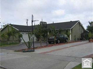 1301 N Mountain View St, Santa Ana, CA 92703