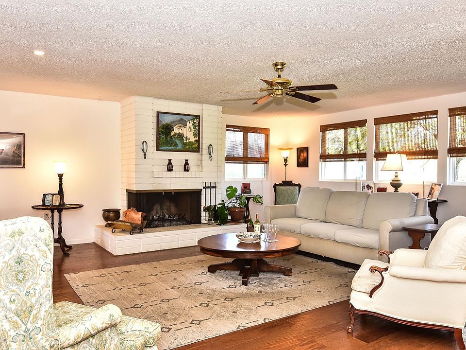 1st image of 17 Temelec Circle