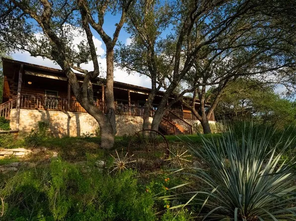 107 Cedar Springs Dr, Wimberley, TX 78676