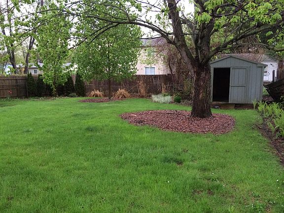 4th image of 4760 Lakeborn Dr