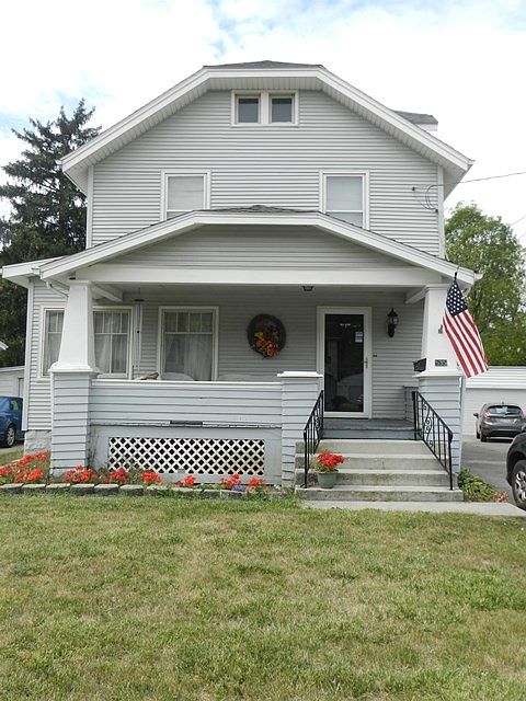 1st image of 535 Forest St