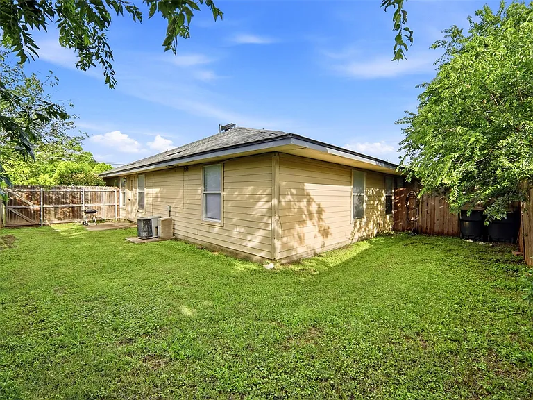 2304 Smith Branch Blvd #B — Photo 20