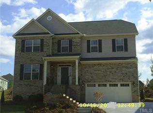 1020 Daybreak Bluff Dr, Cary, NC 27519