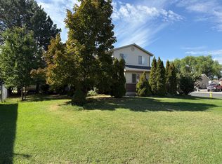 2459 W 1800 N, Clinton, UT 84015