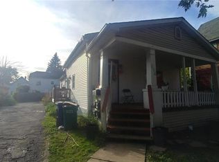696 Hopkins St, Buffalo, NY 14220