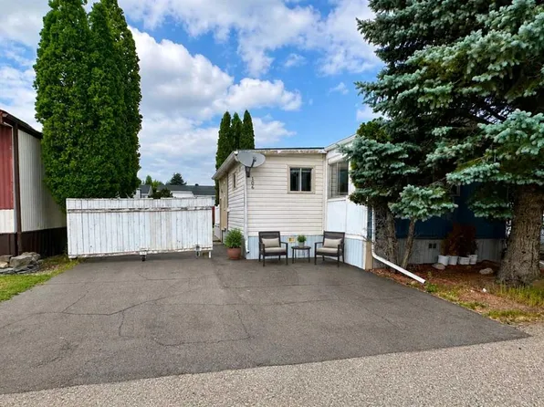2300 13th St N #106, Lethbridge, AB T1H 4E8