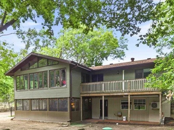 1916 13th Dr, Friendship, WI 53934