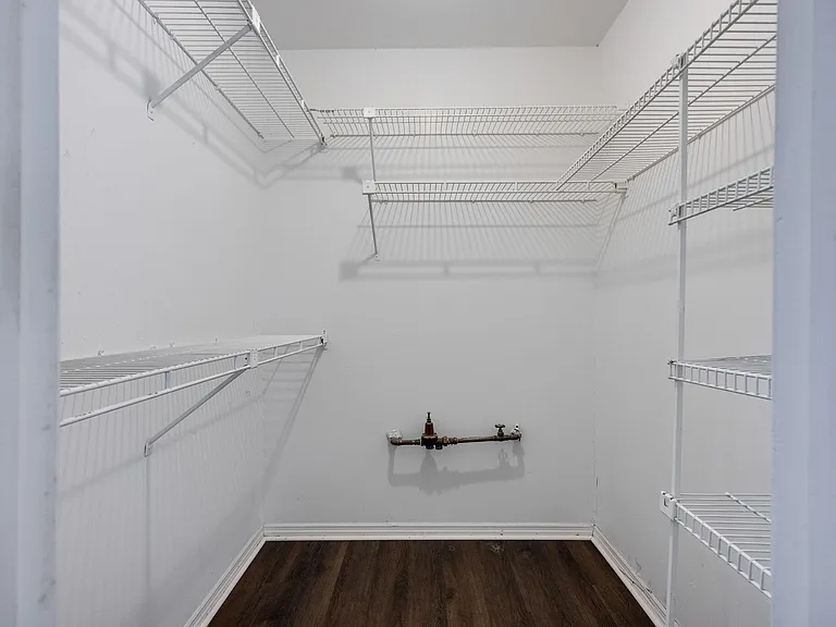 34 Woodlawn Drive - 4 — Photo 18