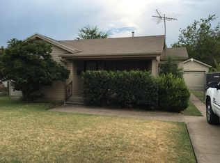 2903 NW 24th St, Fort Worth, TX 76106