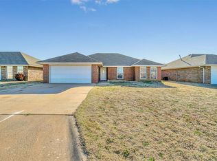1600 Sommerset Pl, Altus, OK 73521