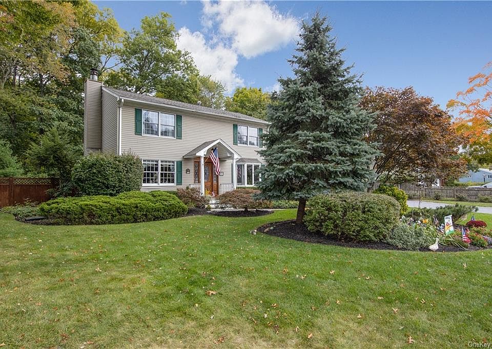 1st image of 10 Oriole St
