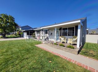 2276 Senasac Ave, Long Beach, CA 90815