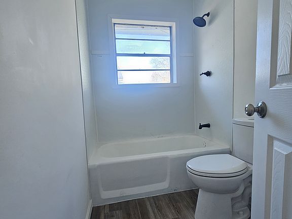 2nd image of 207 E 12th St SW #207