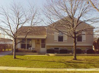 1616 Friedrich St, Glendale Hts, IL 60139