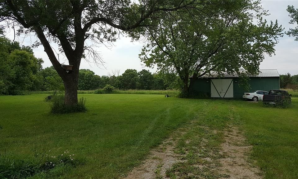 1st image of 3673 Van Fossen Ln
