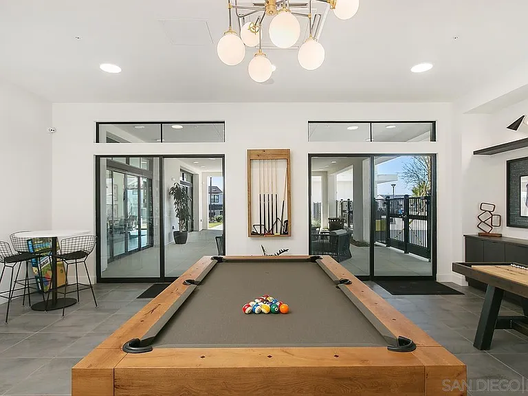 6195 Summit Crest Cir — Photo 51