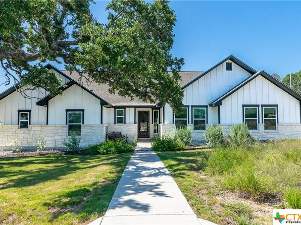 239 Peter Kleid Loop #2, Blanco, TX 78606