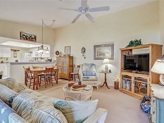 2nd image of 5831 Crystal Lake Ln APT 101