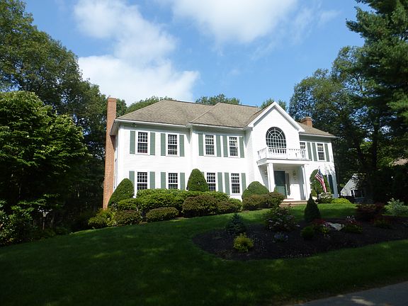3rd image of 679 S Bradford St