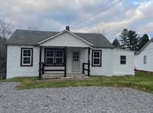 17141 Webster Rd, Craigsville, WV 26205