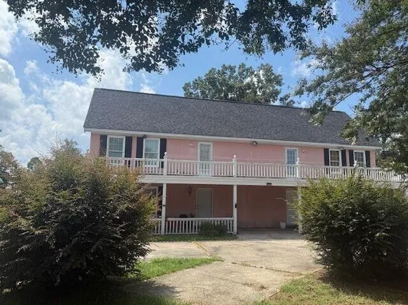 40 W Rigby St, Manning, SC 29102