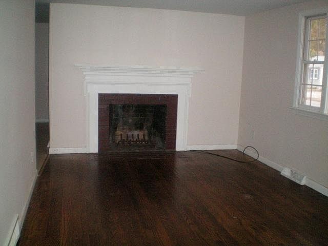 fireplace living room