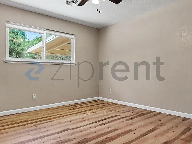 17068 Vintage Dr — Photo 45