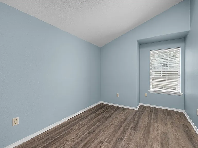 1272 NE 86th Way — Photo 24