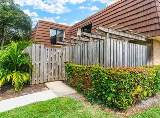 201 2nd Ln, Palm Beach Gardens, FL 33418