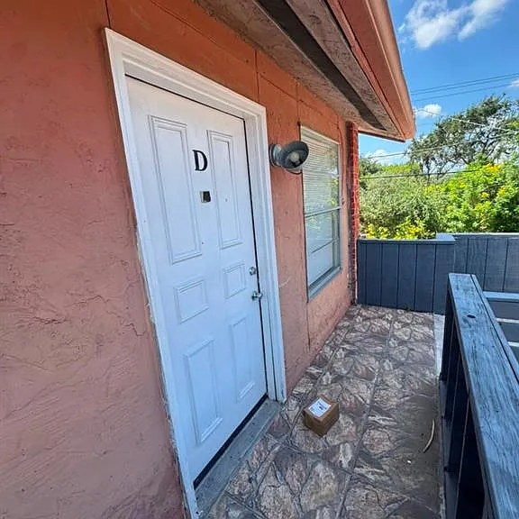 1505 W Nolana Ave #D — Photo 5