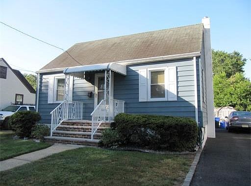 2nd image of 126 Ten Eyck St