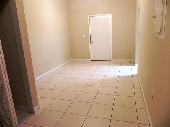 Large bonus recreational or playroom