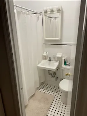 Rented by CitySites Real Estate Group | media 8