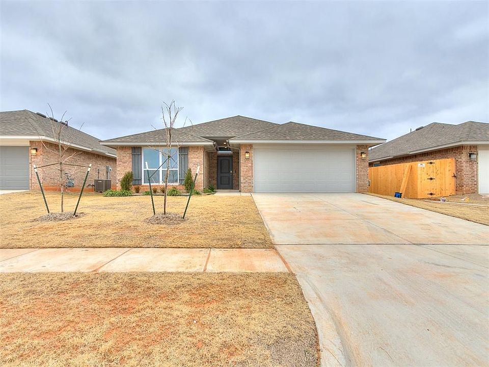 1st image of 2405 Woodgrove Ct