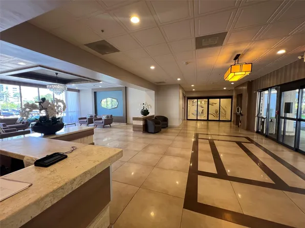 3731 N Country Club Drive #529, Aventura, FL 33180