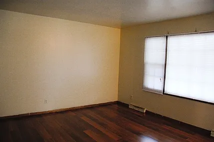 3122-3124 Churchill Drive - 3122 — Photo 4