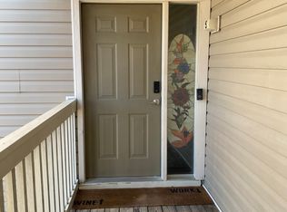 685 Bartons Landing Pl APT 5, Fayetteville, NC 28314