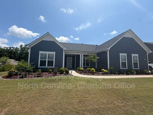 13818 Berkley Ave Photo 1