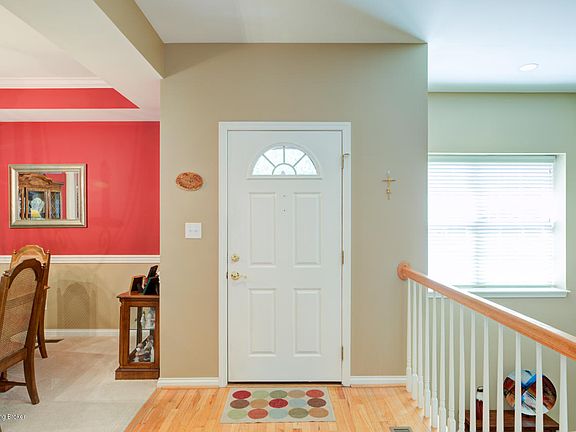 3rd image of 4001 Sugarberry Ct