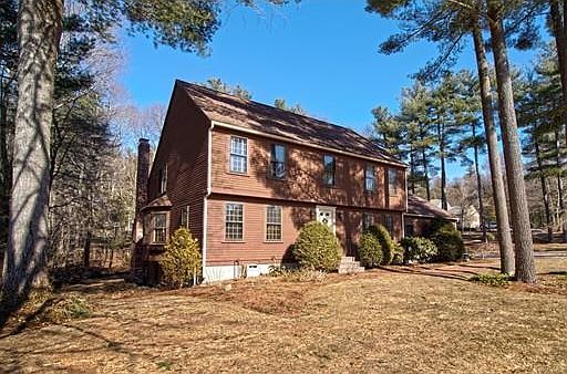 1st image of 4 Heritage Dr