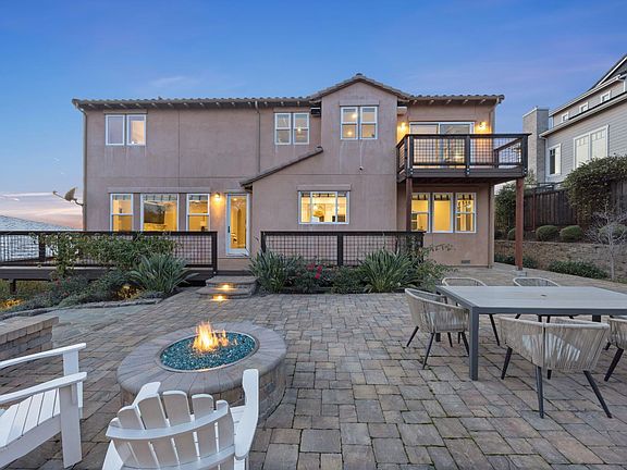 3rd image of 3718 Crown Hill Drive
