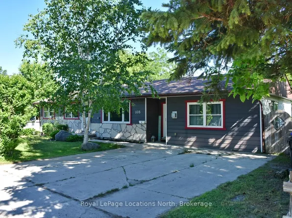 335 4th St, Collingwood, ON L9Y 1S5