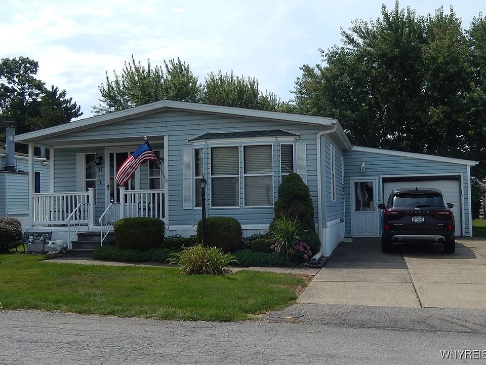1st image of 37 Brookridge Dr