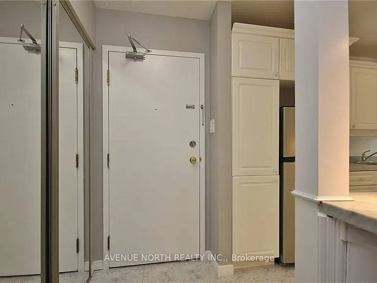 318 Lorry Greenberg Dr #308 — Photo 3