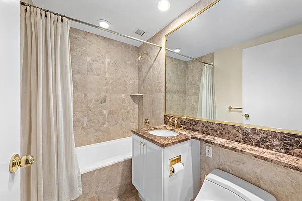 Rented by Corcoran | media 13